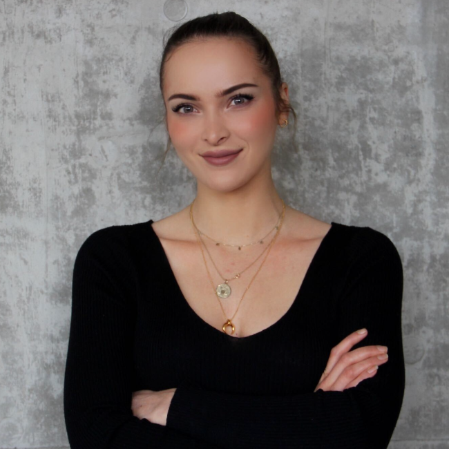 Martina Miklošová